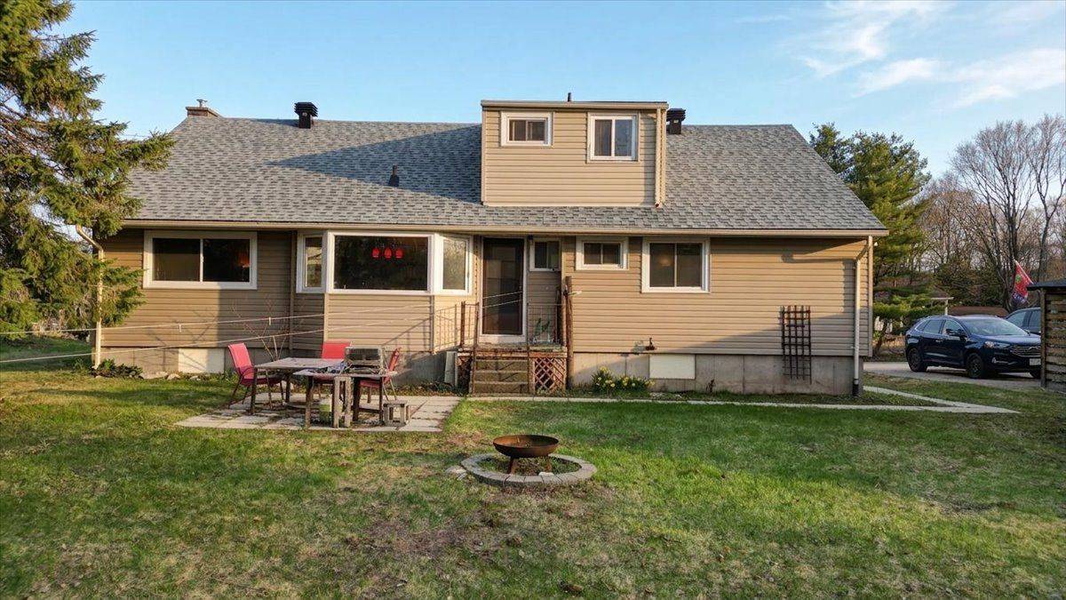 139 Bridge ST W, Bancroft, ON K0L 1C0