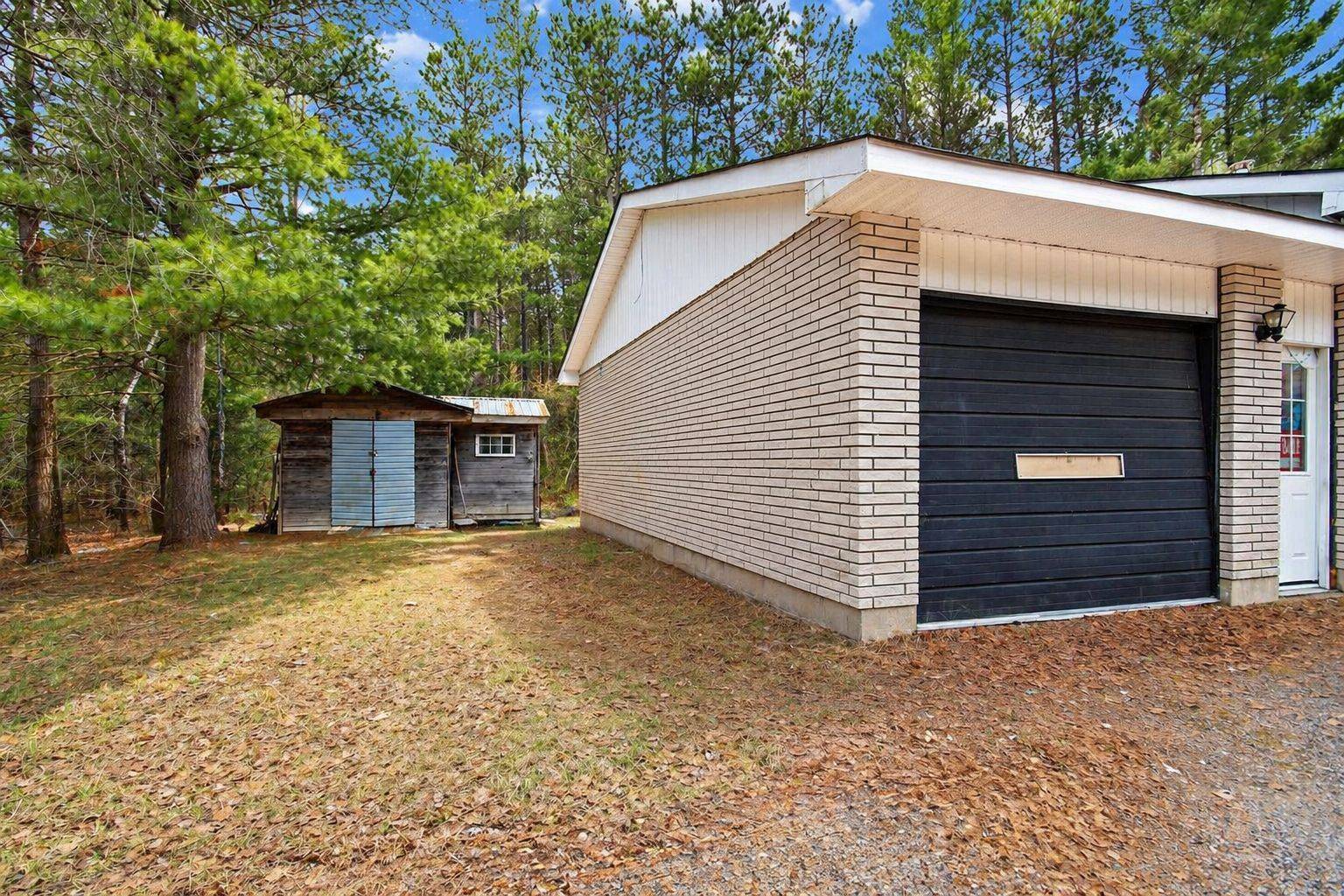 1111 North Baptiste Lake RD N, Hastings Highlands, ON K0L 2S0
