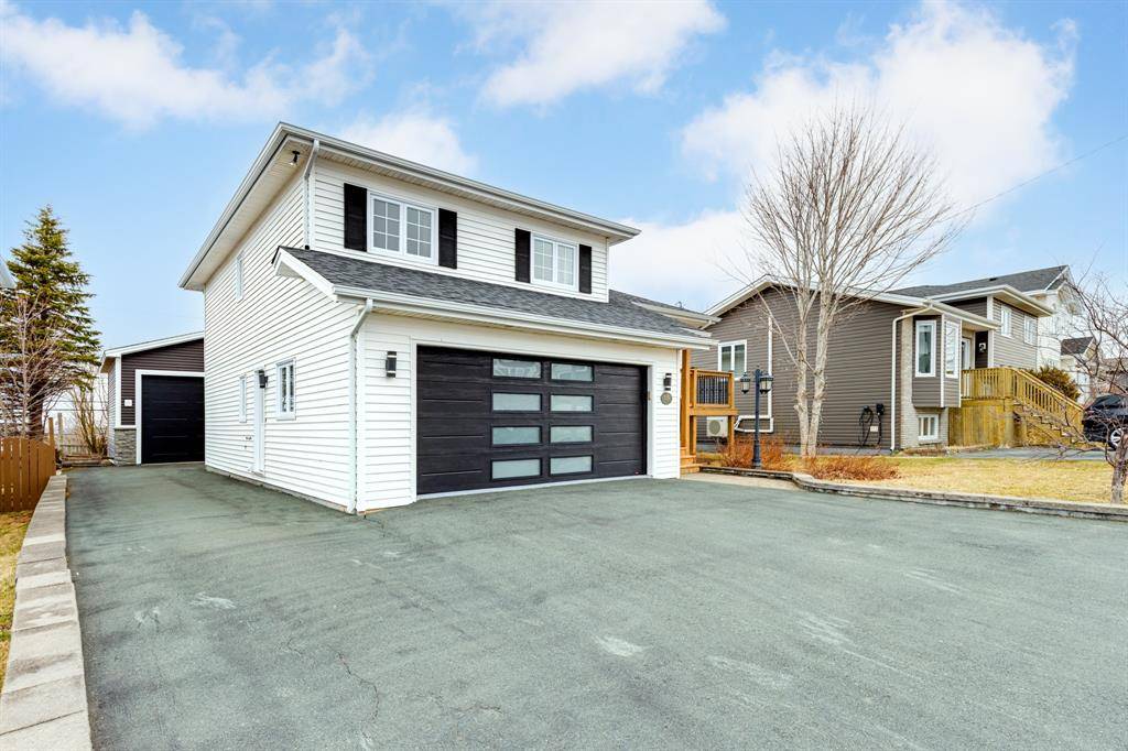 18 Sparrow Drive, Conception Bay South, NL A1W 4R1