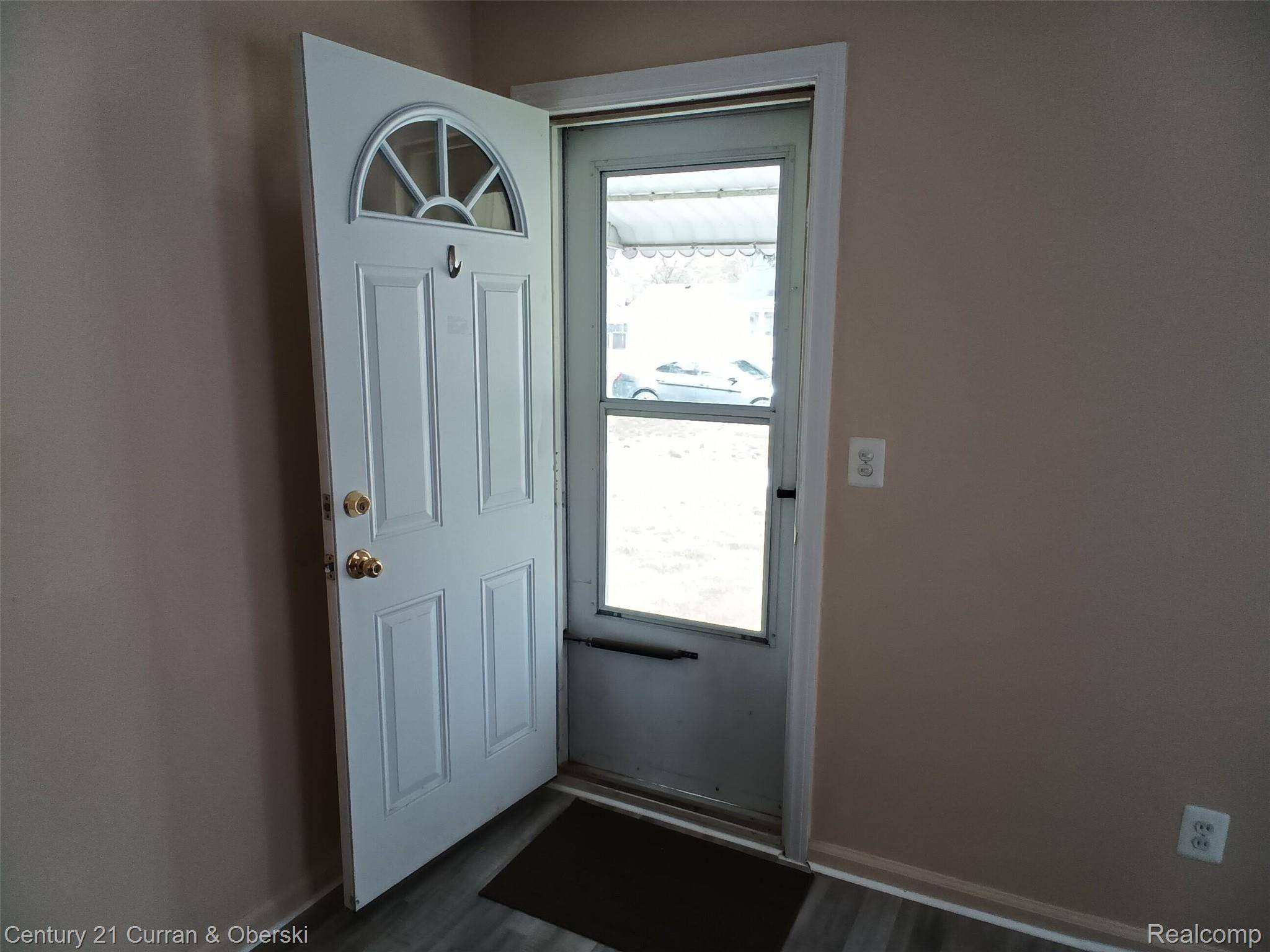35037 Harroun ST, Waynecity_wayne, MI 48184