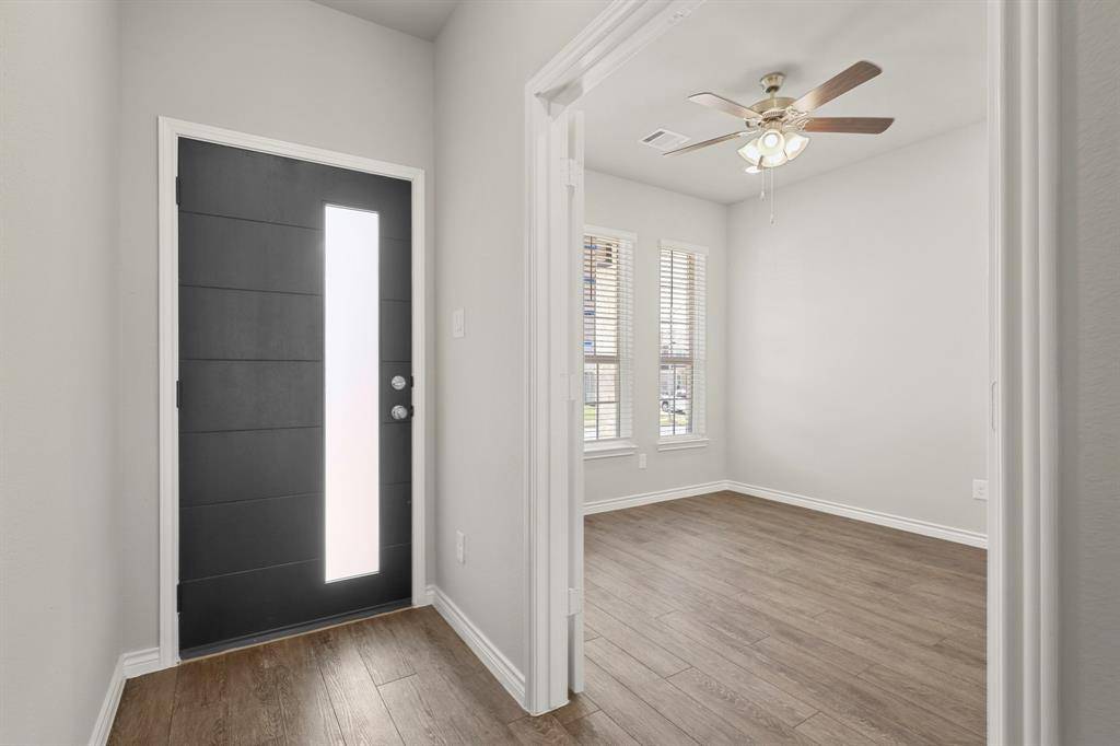 6936 Night Owl Lane, Fort Worth, TX 76036