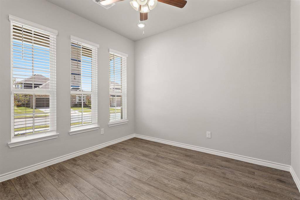 6936 Night Owl Lane, Fort Worth, TX 76036