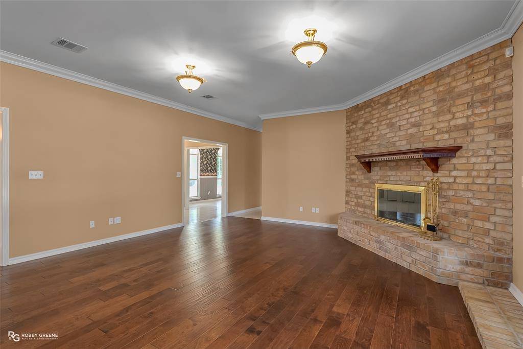8350 Jefferson Paige Road, Shreveport, LA 71119