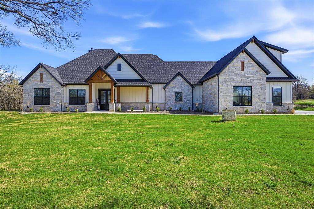 1033 Annabelles Avenue, Weatherford, TX 76087
