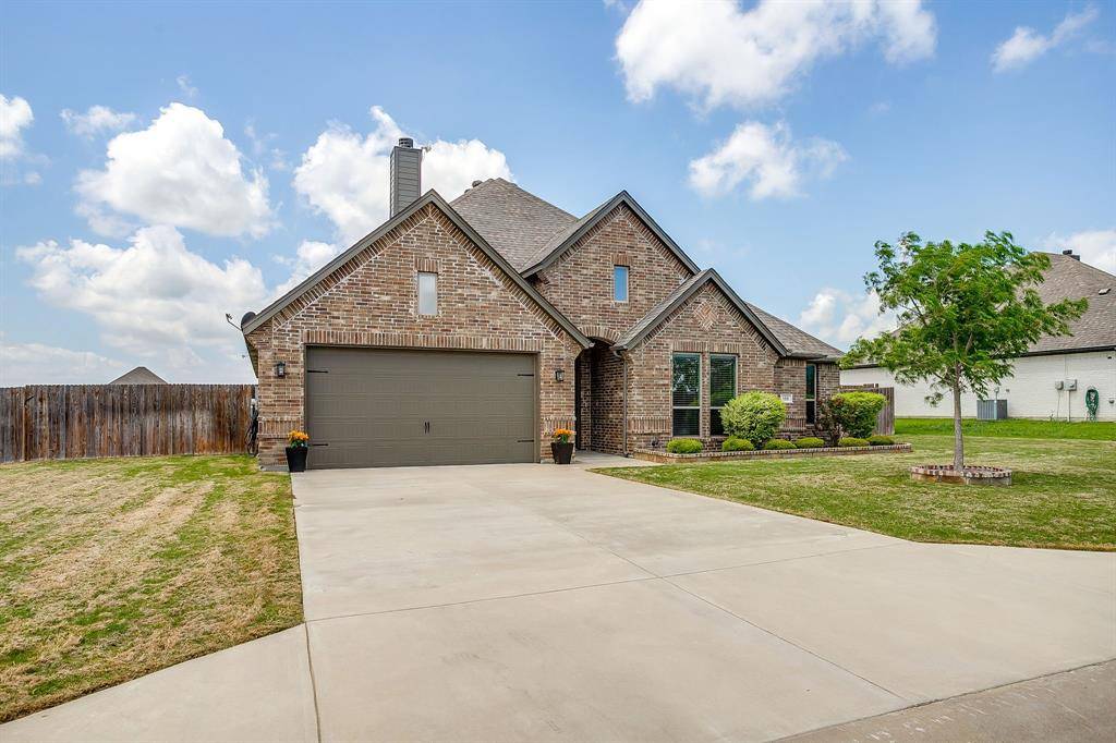 111 Saddle Ridge, Godley, TX 76044