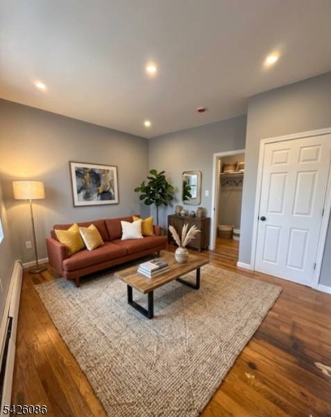 296 Renner Ave #6A, Newark City, NJ 07112