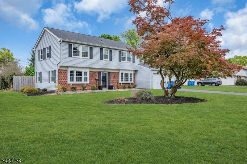 17 Landry Rd, Franklin Twp., NJ 08873