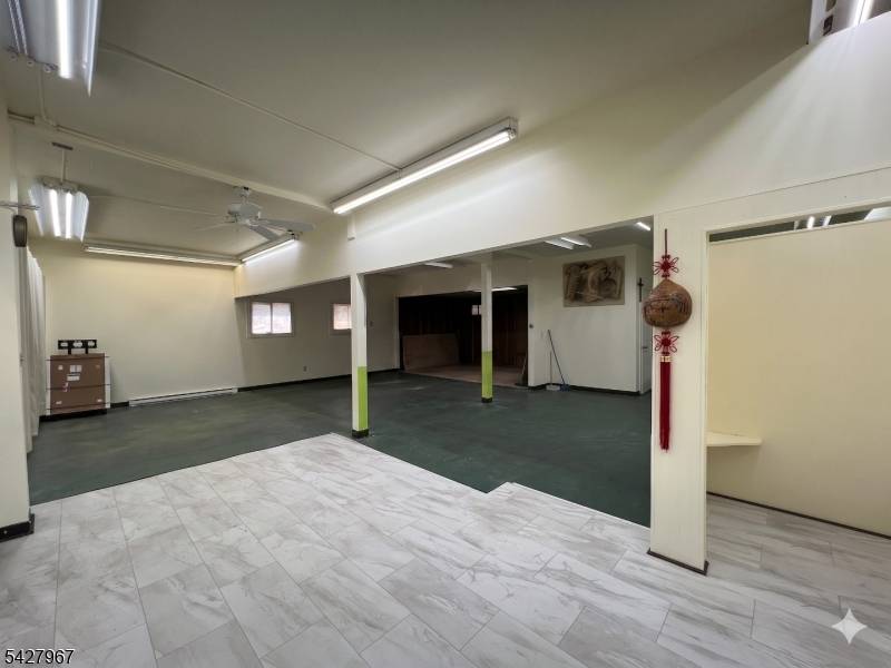 901 Ringwood Ave, Wanaque Boro, NJ 07420