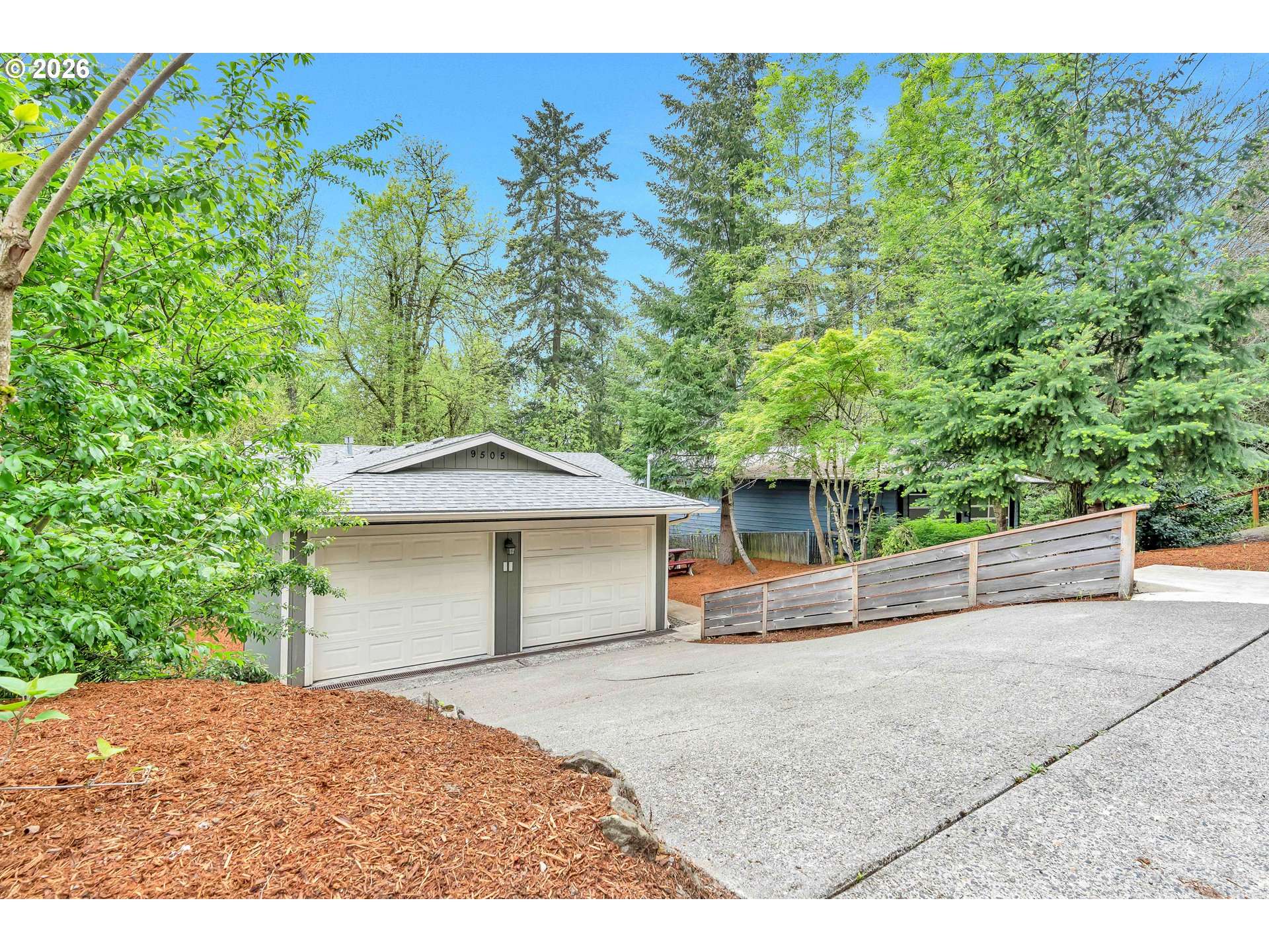9505 SW 50TH AVE, Portland, OR 97219