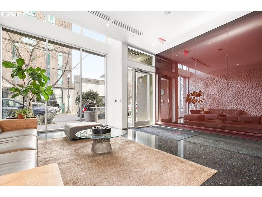 937 NW GLISAN ST #935, Portland, OR 97209