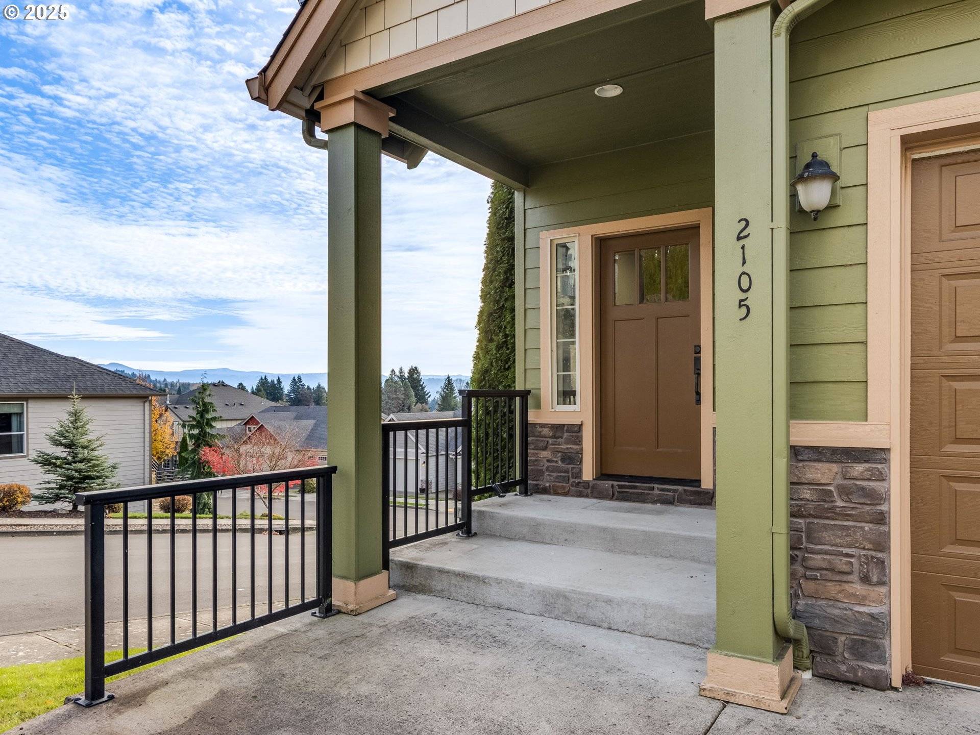 2105 34TH ST, Washougal, WA 98671
