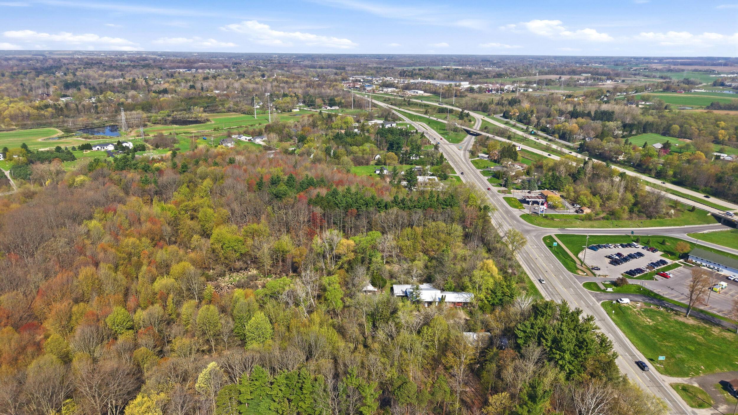 14187 Ironwood DR NW, Tallmadge Twp, MI 49534