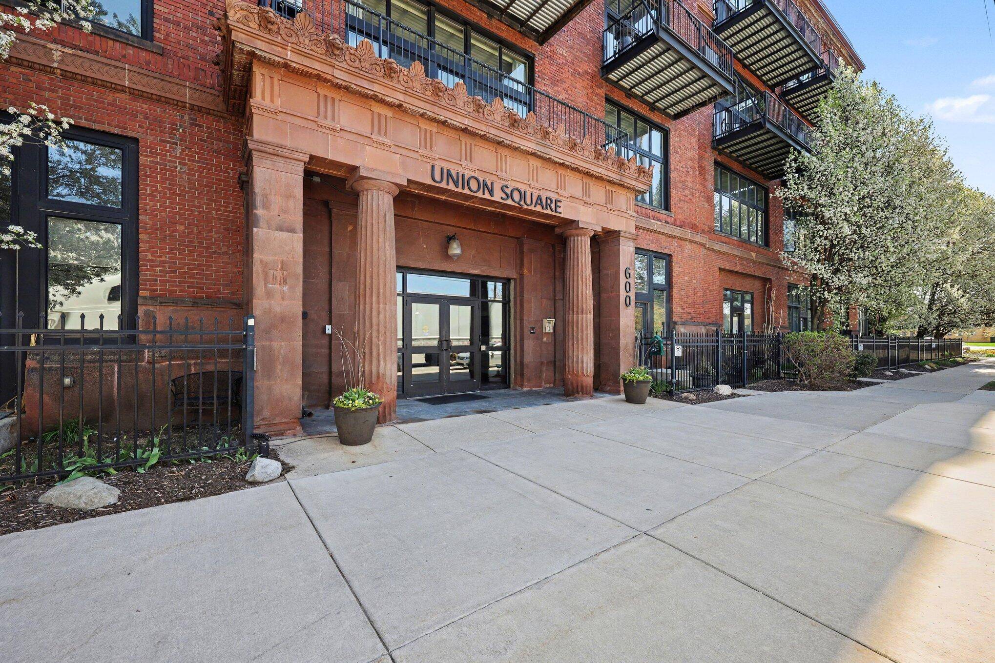 600 Broadway AVE NW #620A, Grandrapidscity_kent, MI 49504