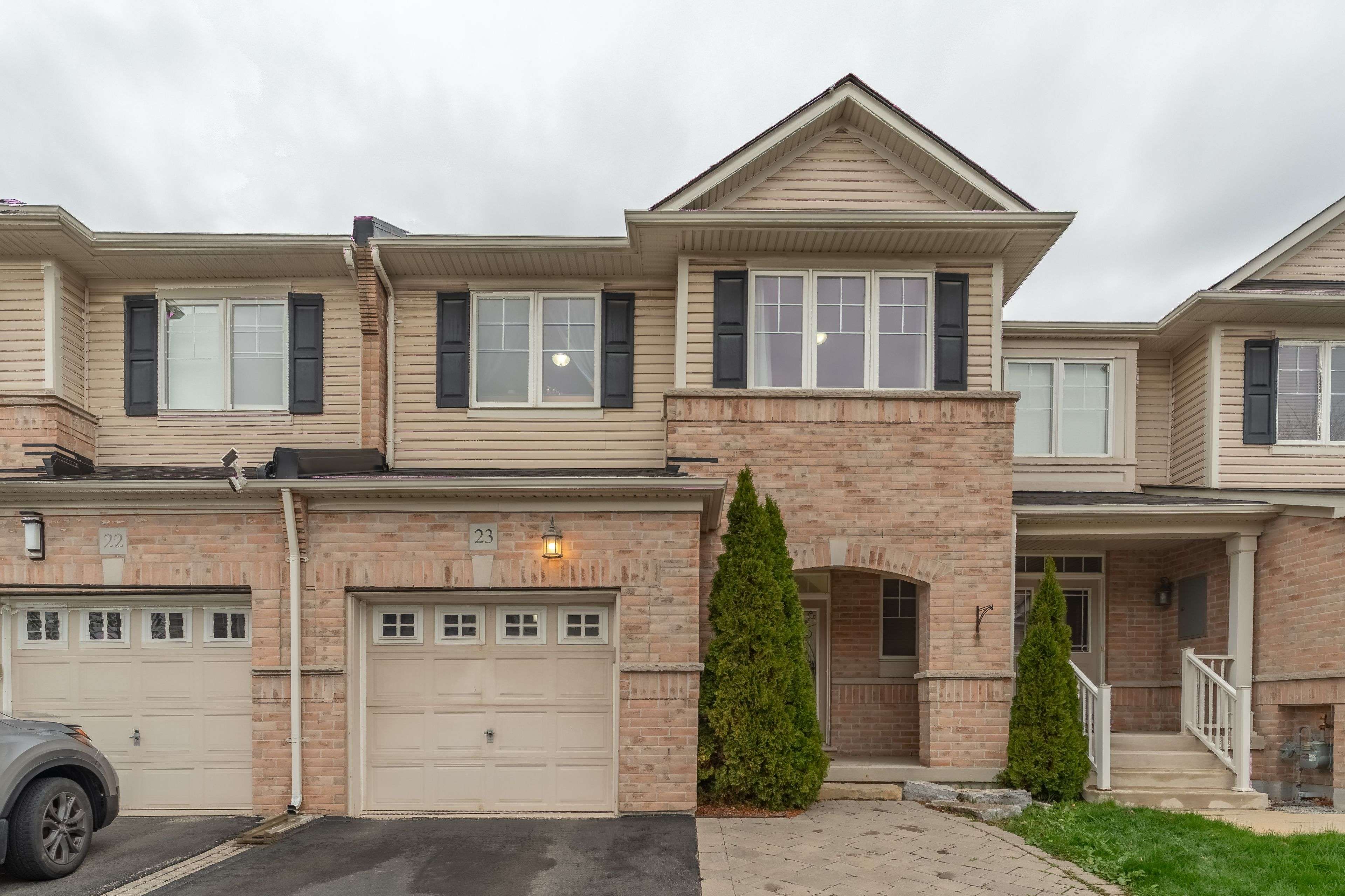 2019 Trawden WAY #23, Oakville, ON L6M 0M3