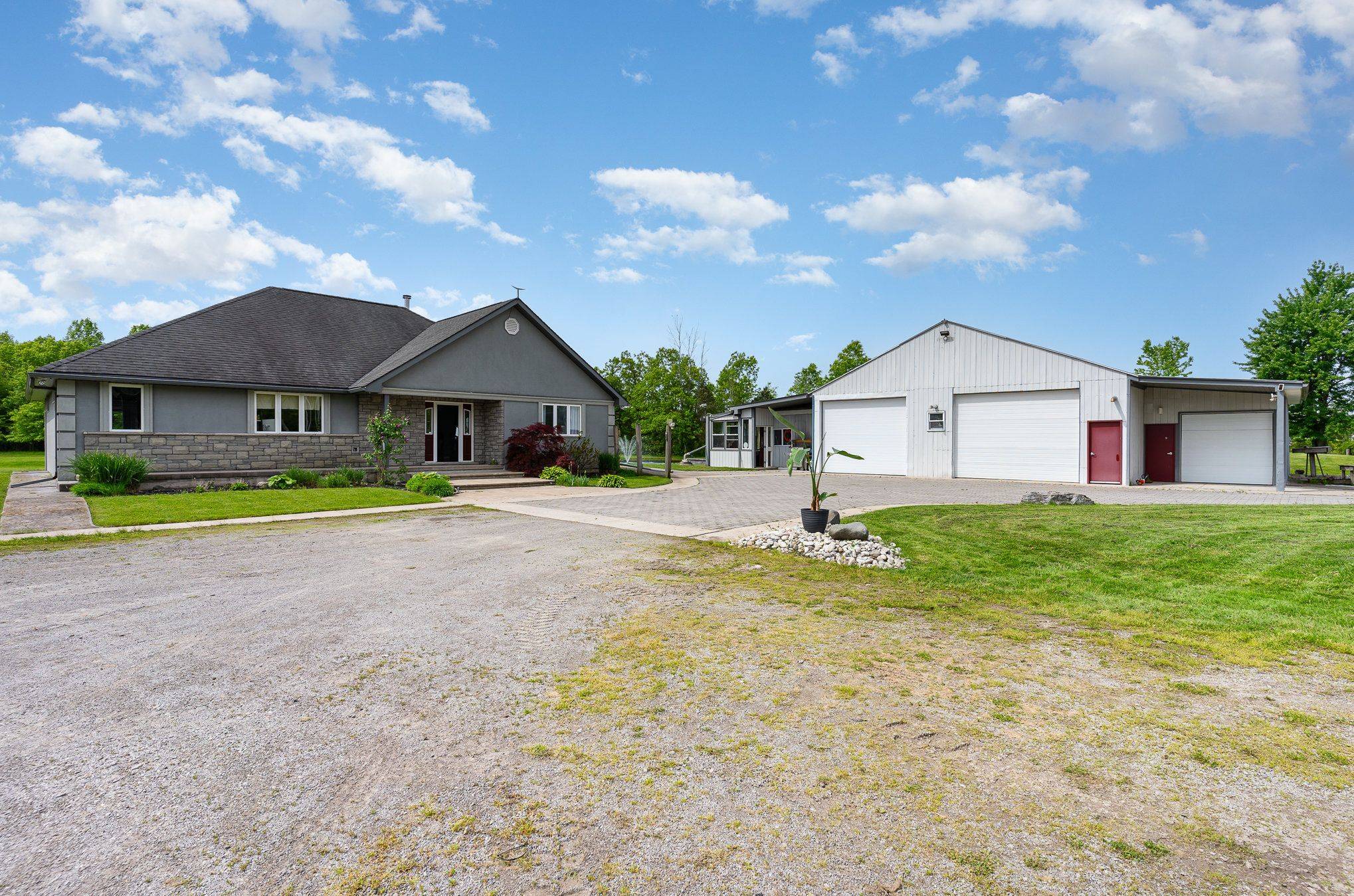 1961 Townline RD, Fort Erie, ON L0S 1S0