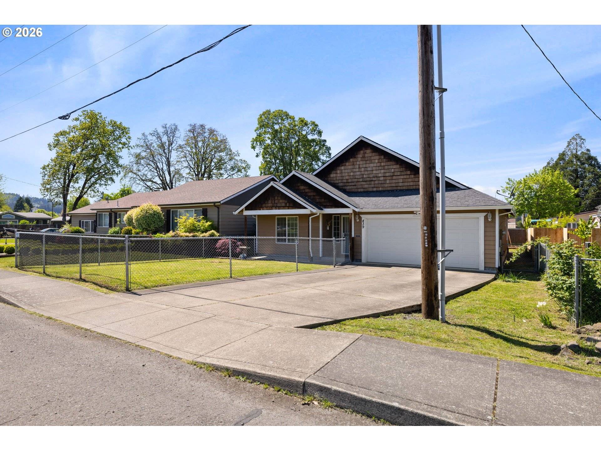 439 N BROADWAY ST, Estacada, OR 97023