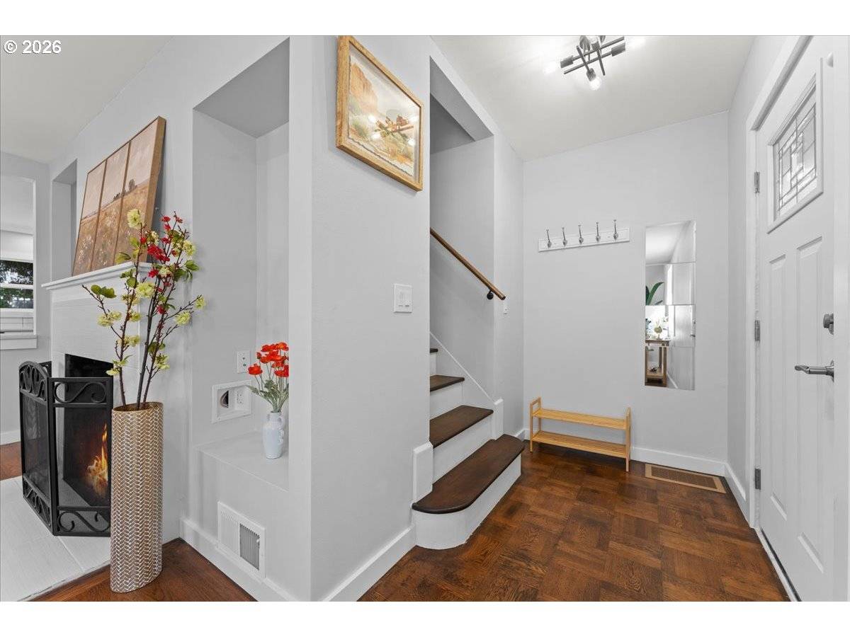 4416 NE 75TH AVE, Portland, OR 97218