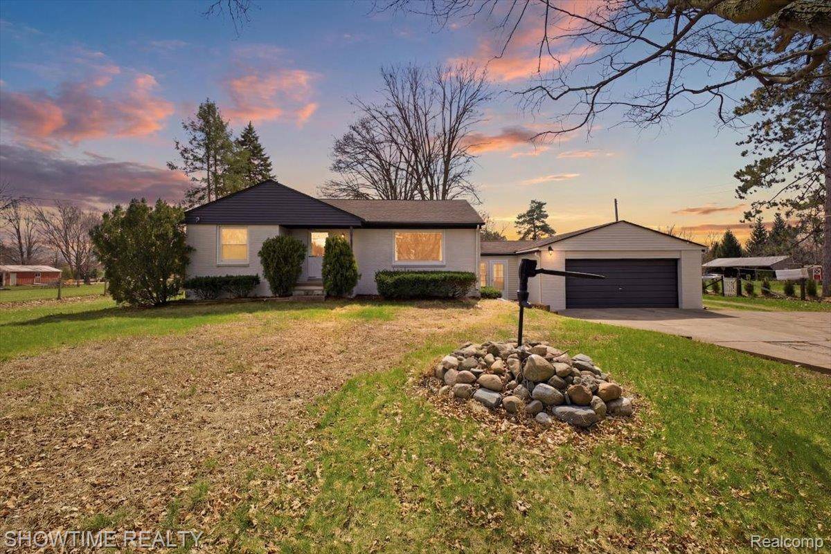13912 22 Mile RD, Shelby Charter Township, MI 48315