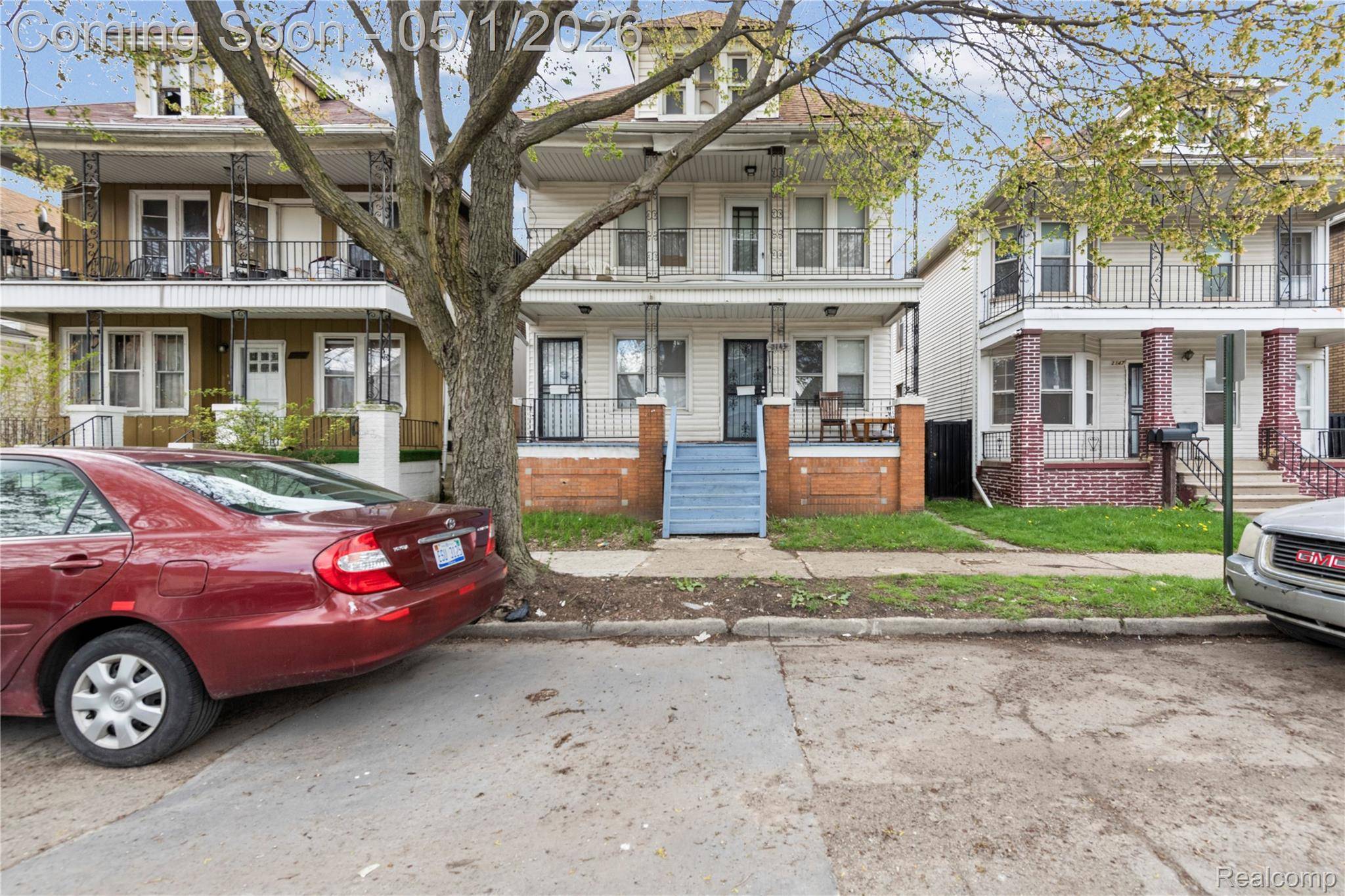 2143 Trowbridge ST, Hamtramckcity_wayne, MI 48212