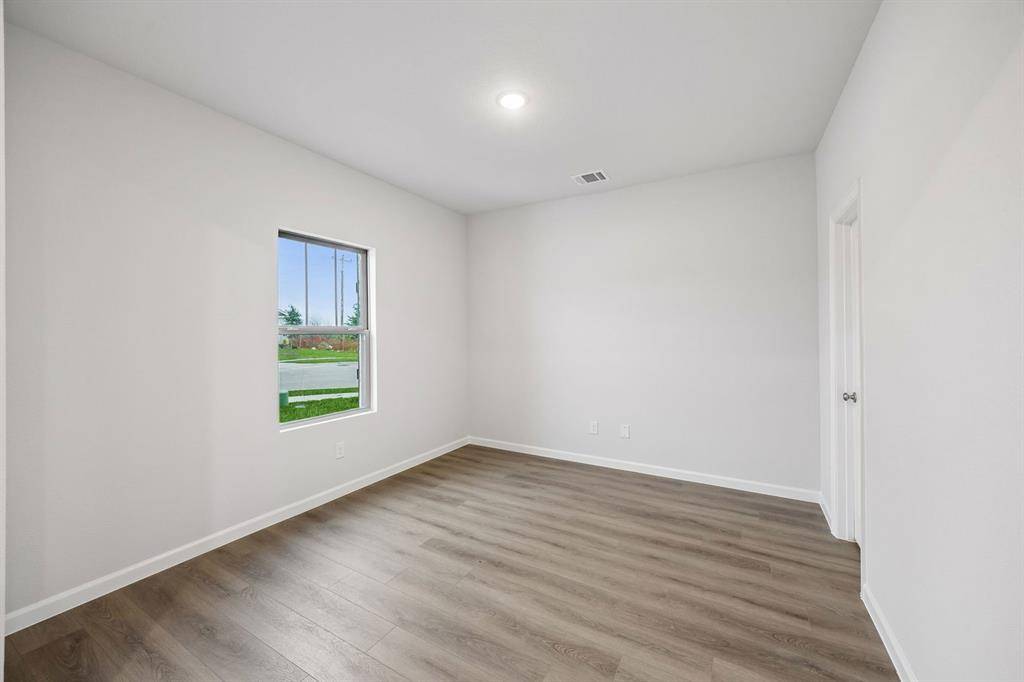 2542 Canadian Way, Crandall, TX 75114