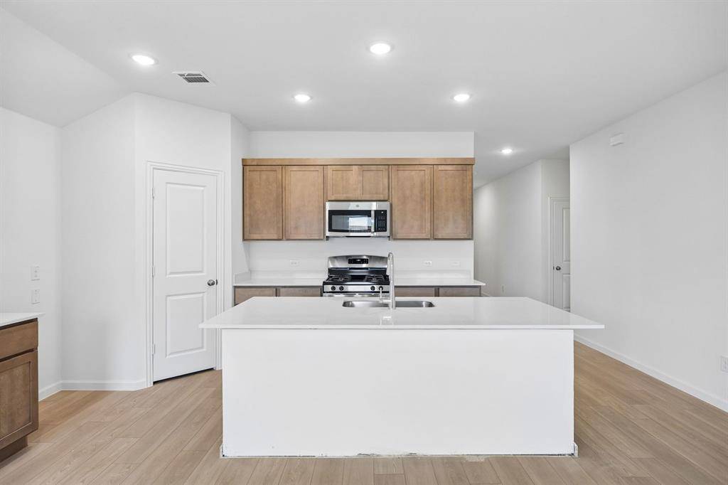 2538 Canadian Way, Crandall, TX 75114