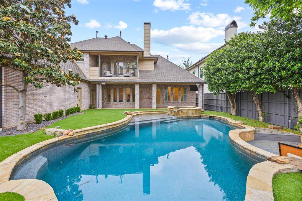 6828 Chevy Chase Avenue, Dallas, TX 75225