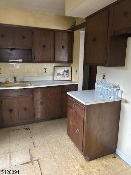 15 Carl Walsh Rd, Franklin Boro, NJ 07416