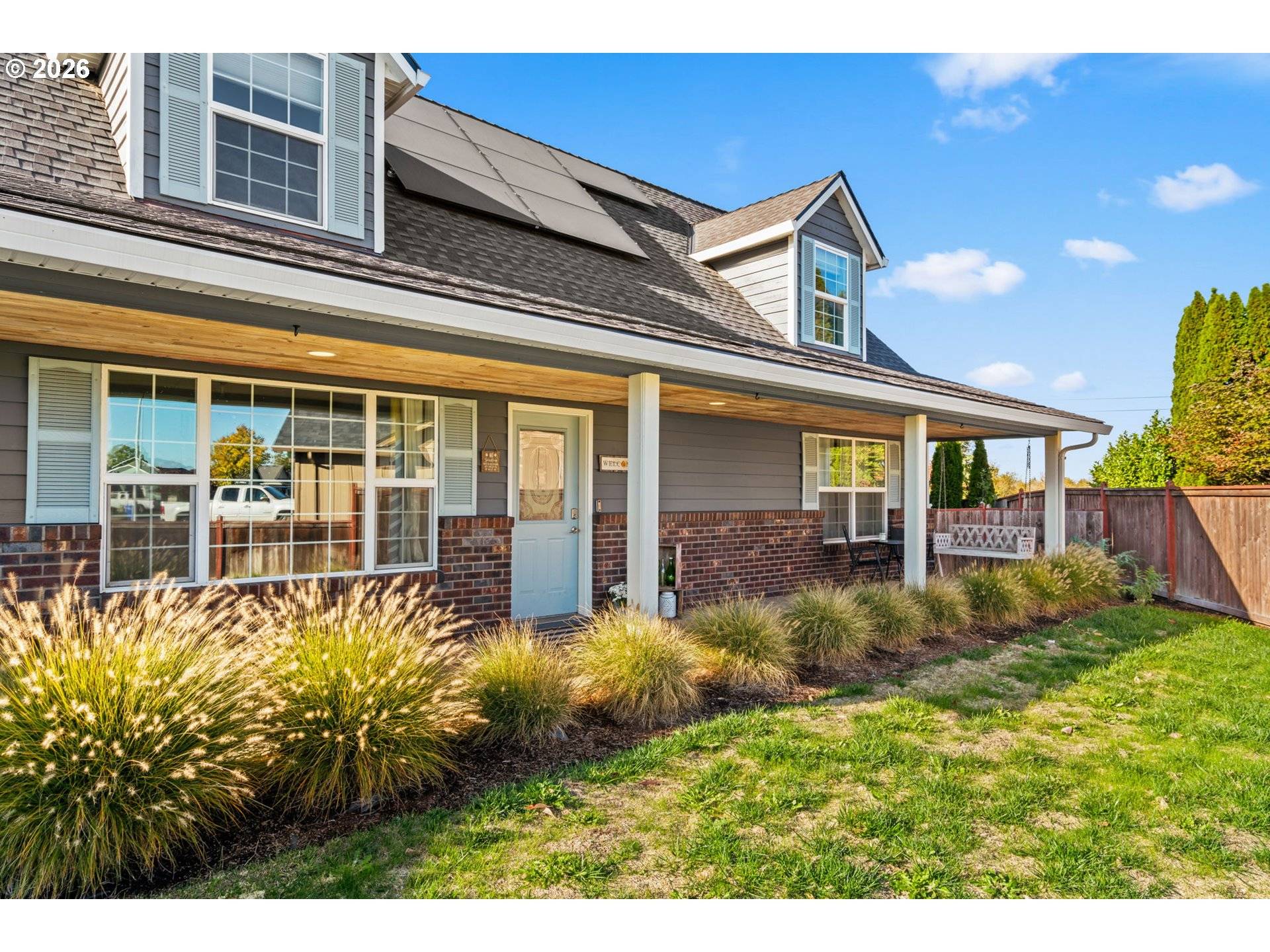 1898 IRON HORSE RD, Eugene, OR 97402