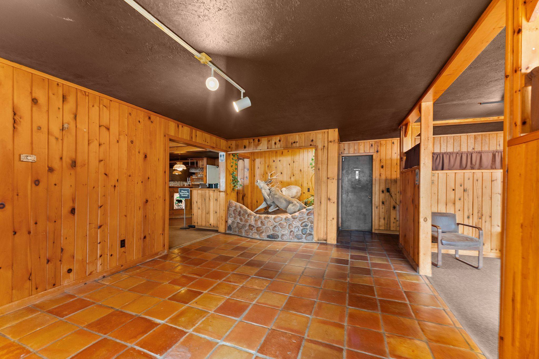 104 K/O Lodge TRL, Laurentian Hills, ON K0J 1P0