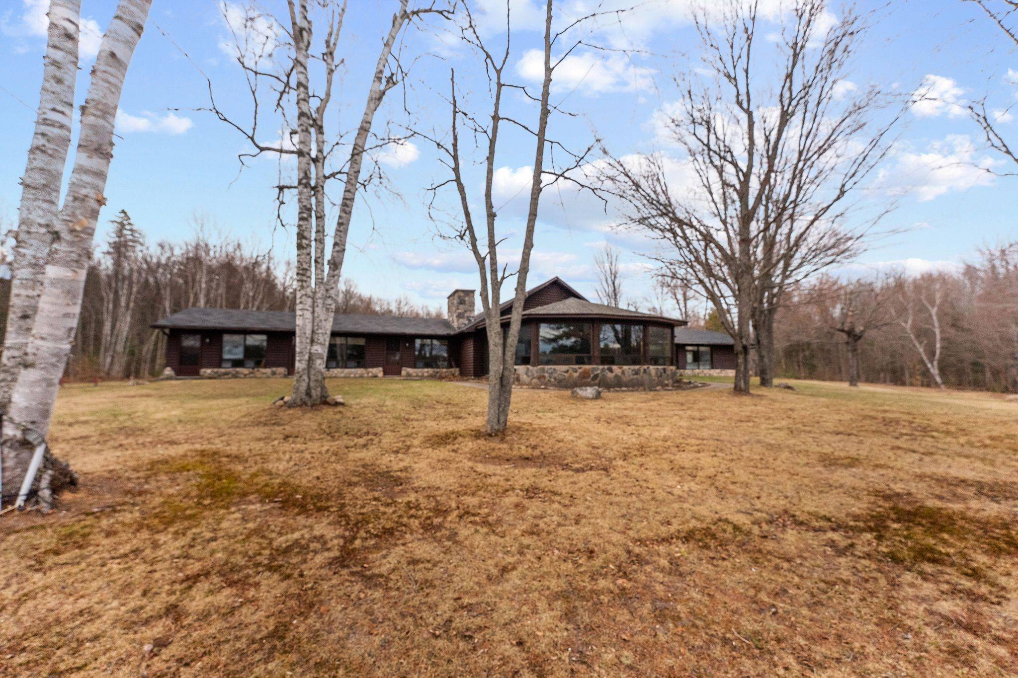 104 K/O Lodge TRL, Laurentian Hills, ON K0J 1P0