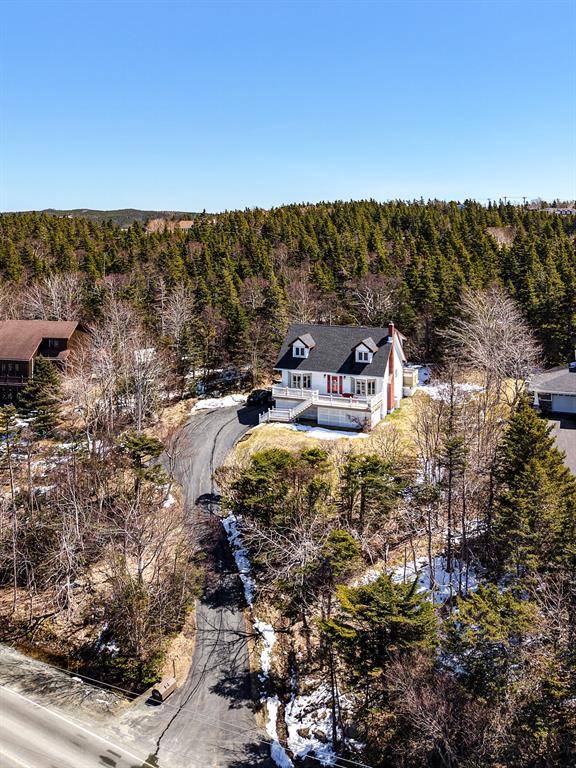 142 Tucker's Hill Road, Portugal Cove-st. Philips, NL A1M 1N3