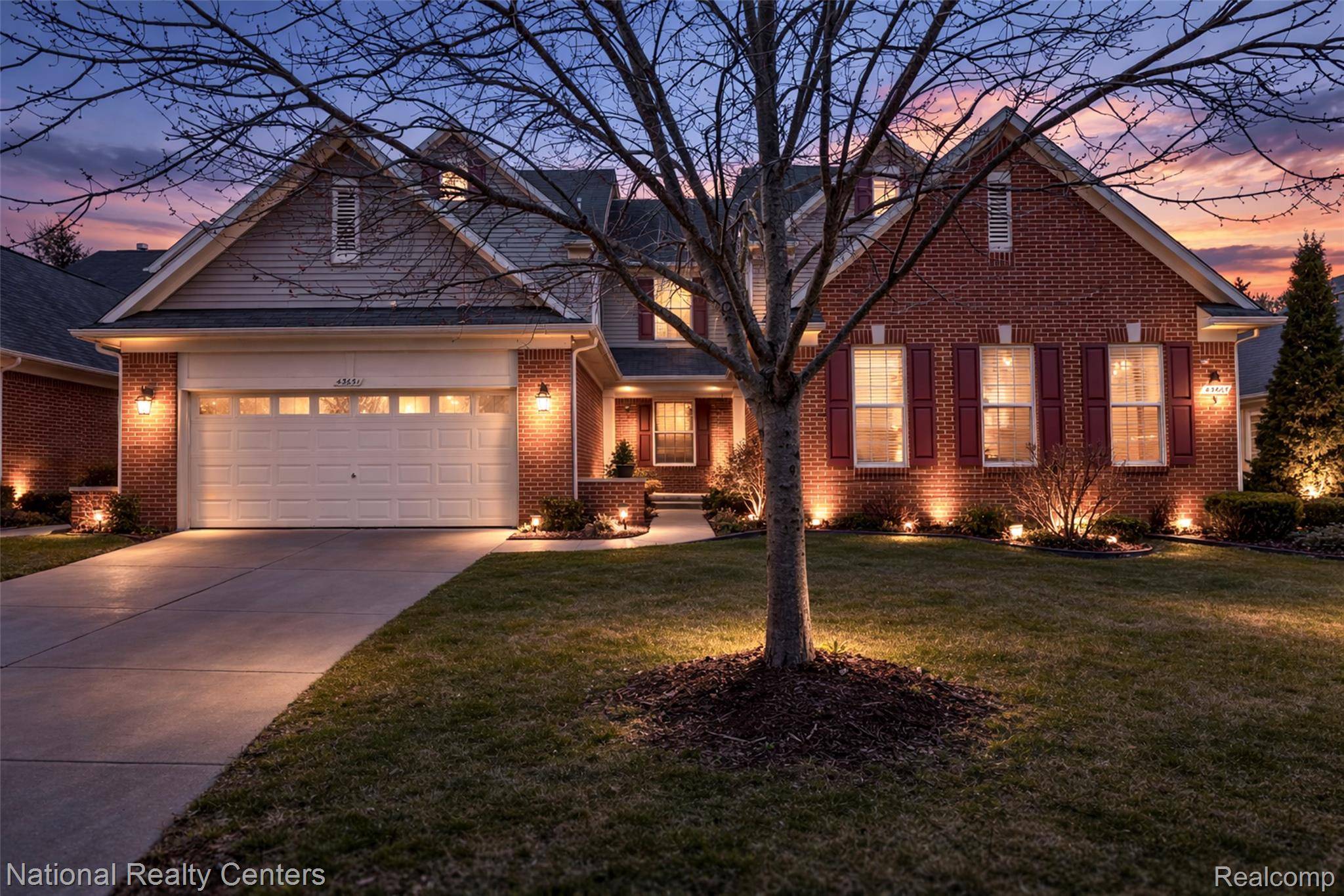 43651 Cherrywood LN, Cantonchartertownship_wayne, MI 48188