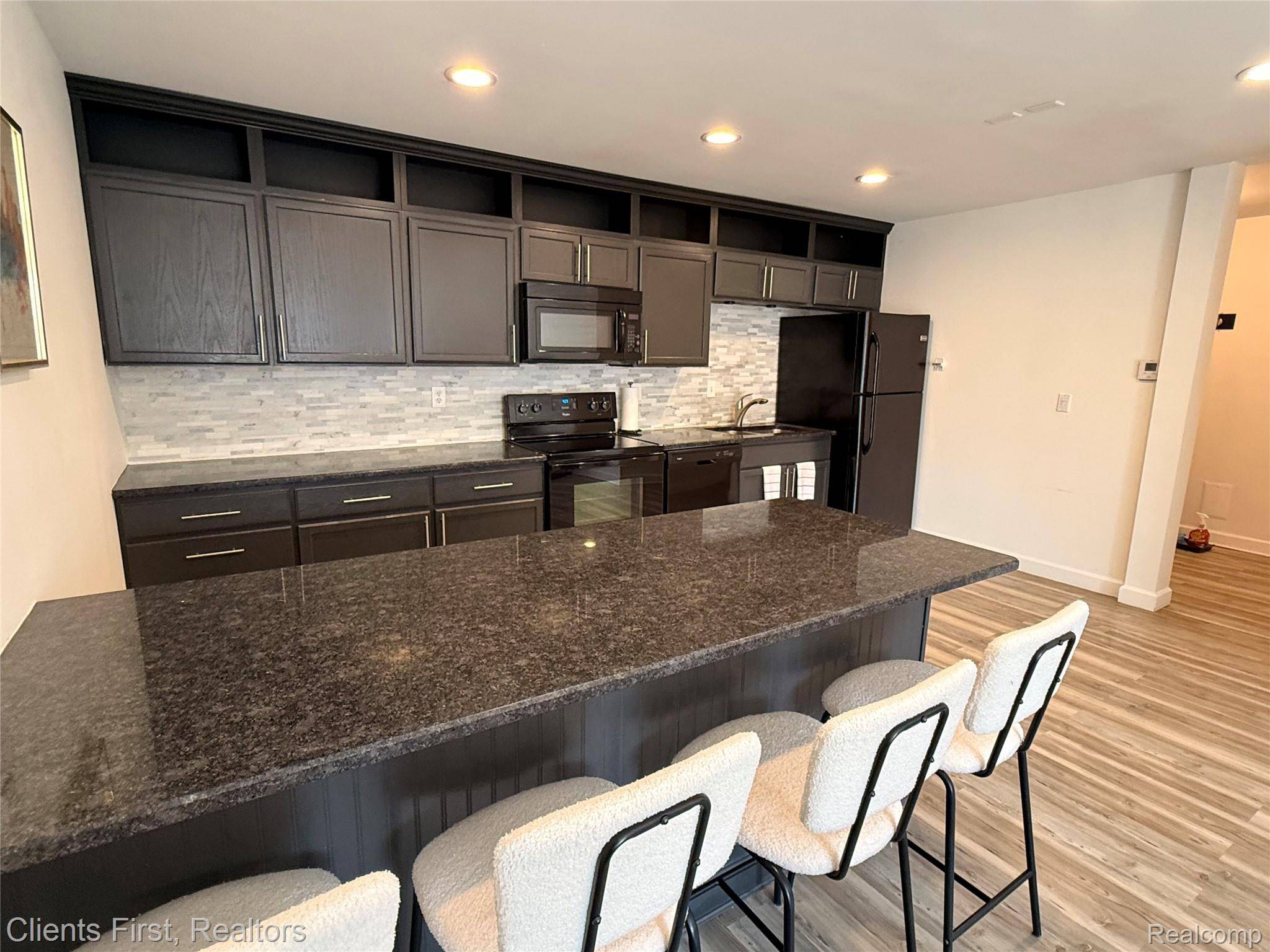 675 RANDOLPH ST #206, Northville, MI 48167
