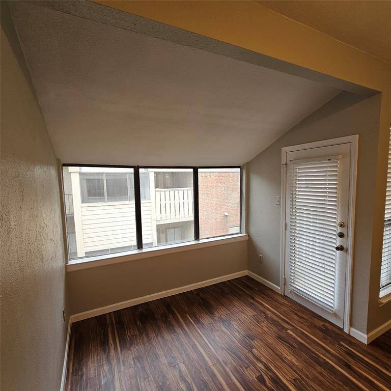 9600 ROYAL #612, Dallas, TX 75243
