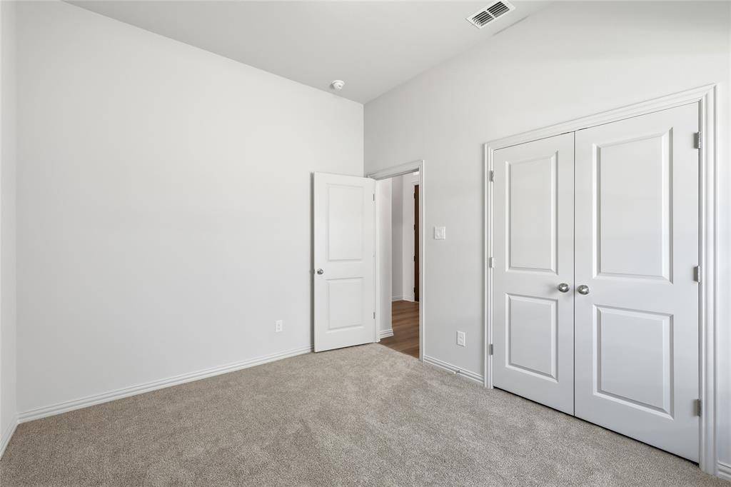 4932 Water Lily Lane, Fort Worth, TX 76036