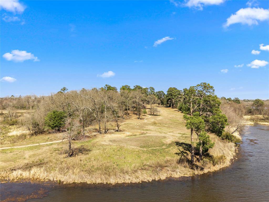 22049-B Fm 1995, Lindale, TX 75771