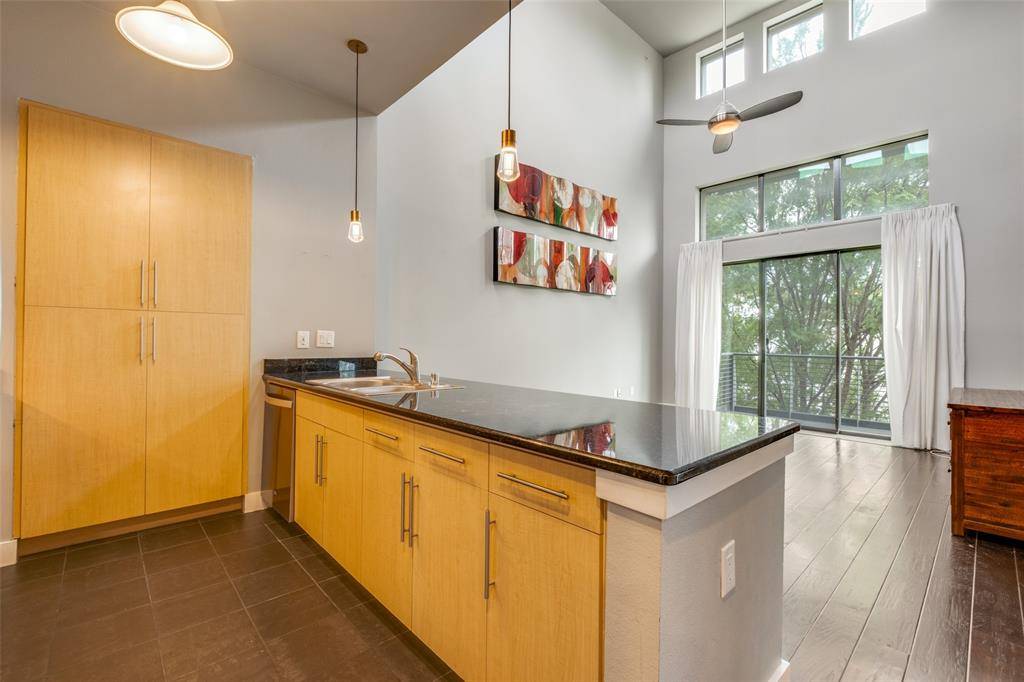 4605 Cedar Springs Road #341, Dallas, TX 75219