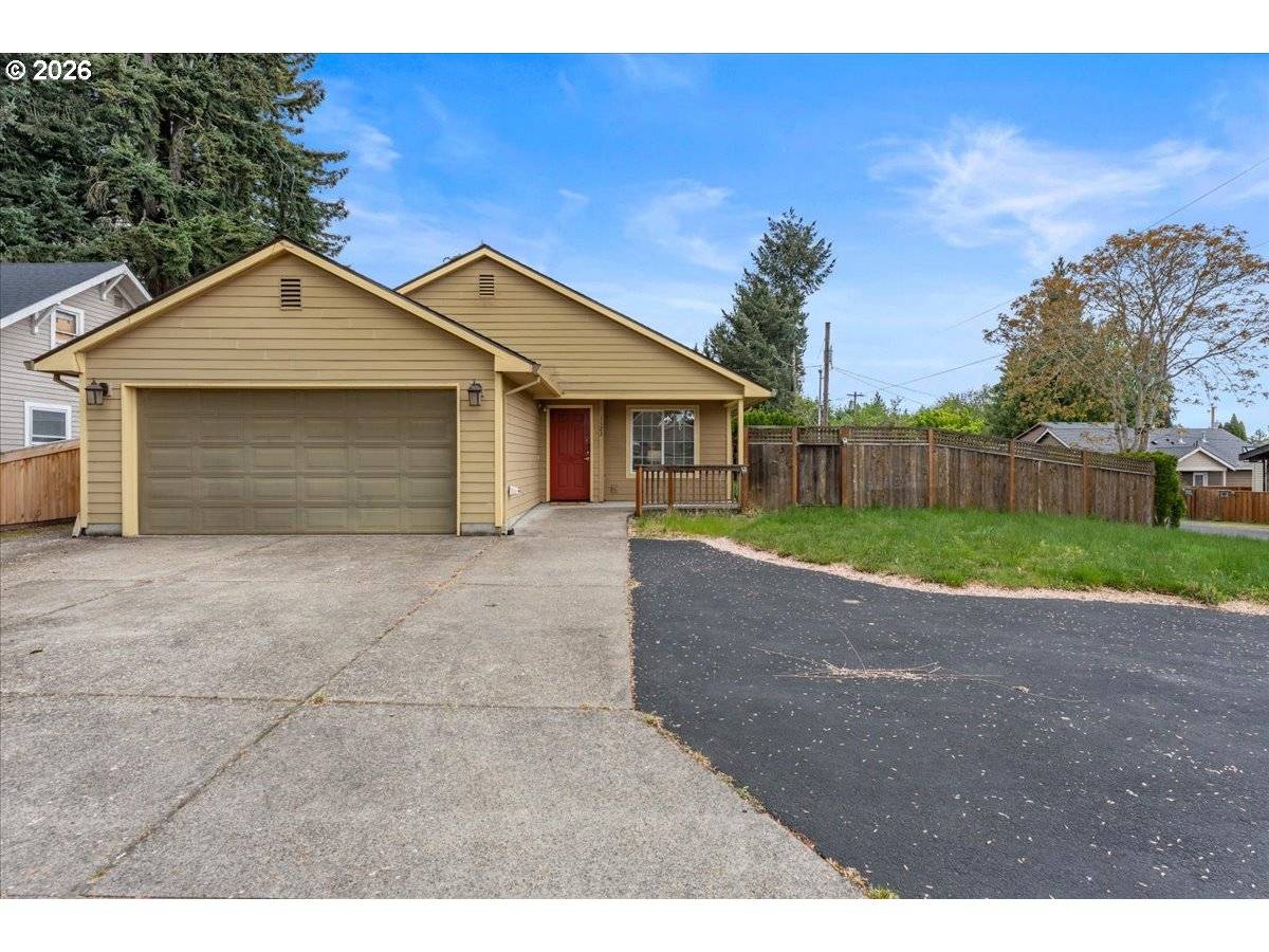 1123 GRANT ST, Oregon City, OR 97045