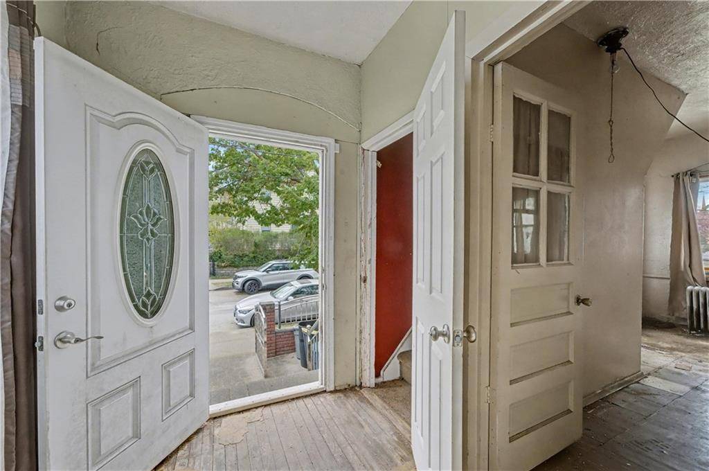 429 South 9th AVE, Mount Vernon, NY 10550