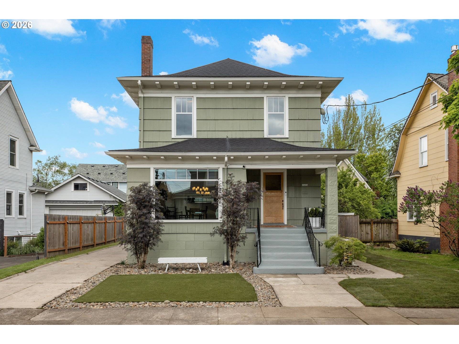 2606 SE 16TH AVE, Portland, OR 97202