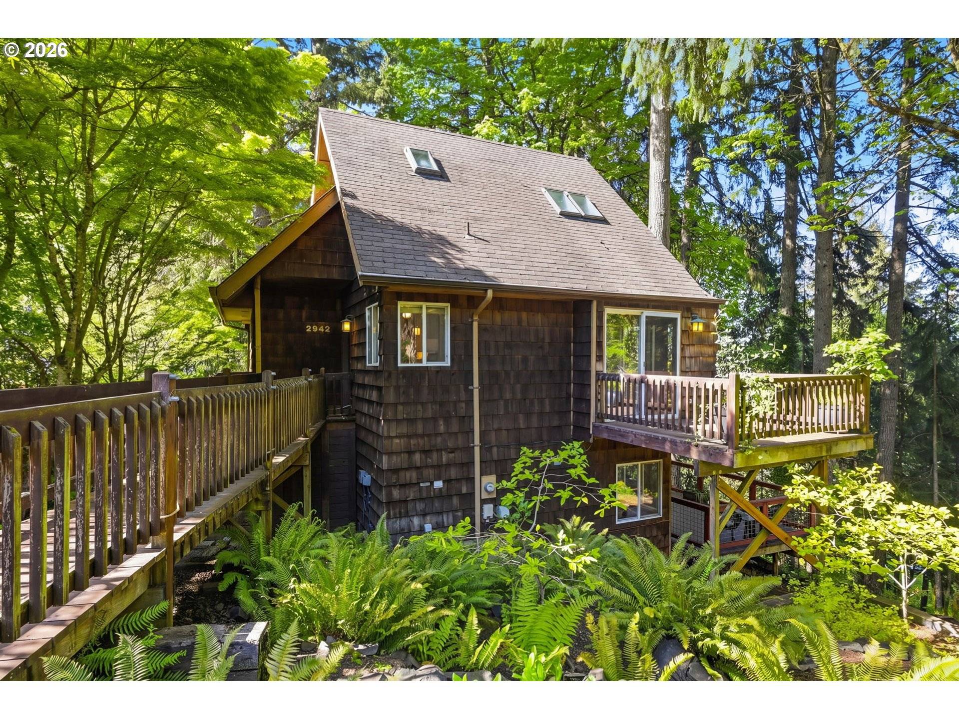 2942 RIVERVIEW ST, Eugene, OR 97403