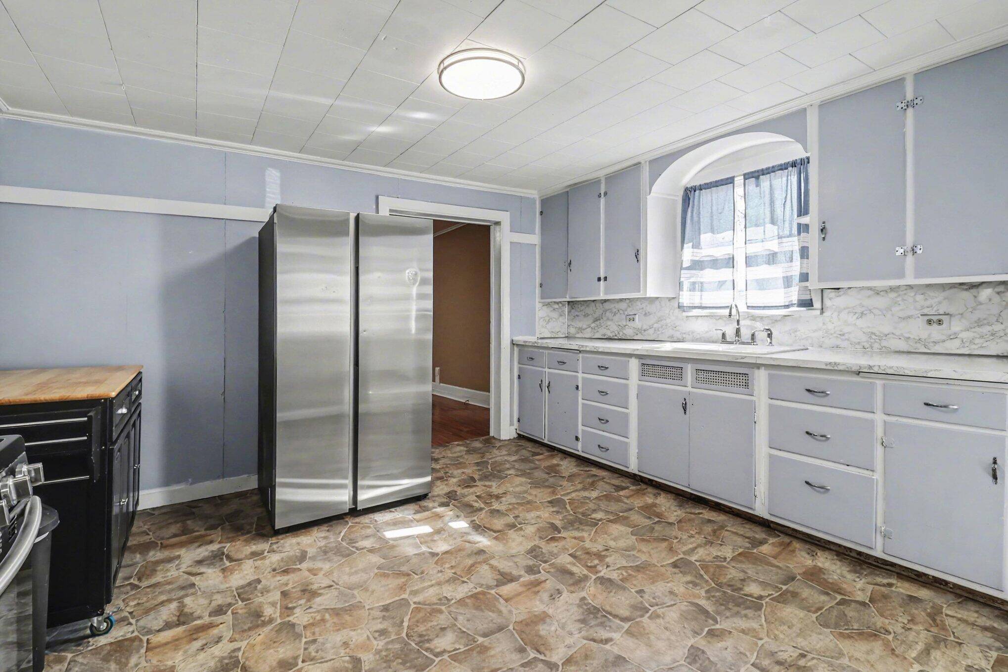 693 Mee ST, Filer Twp, MI 49660