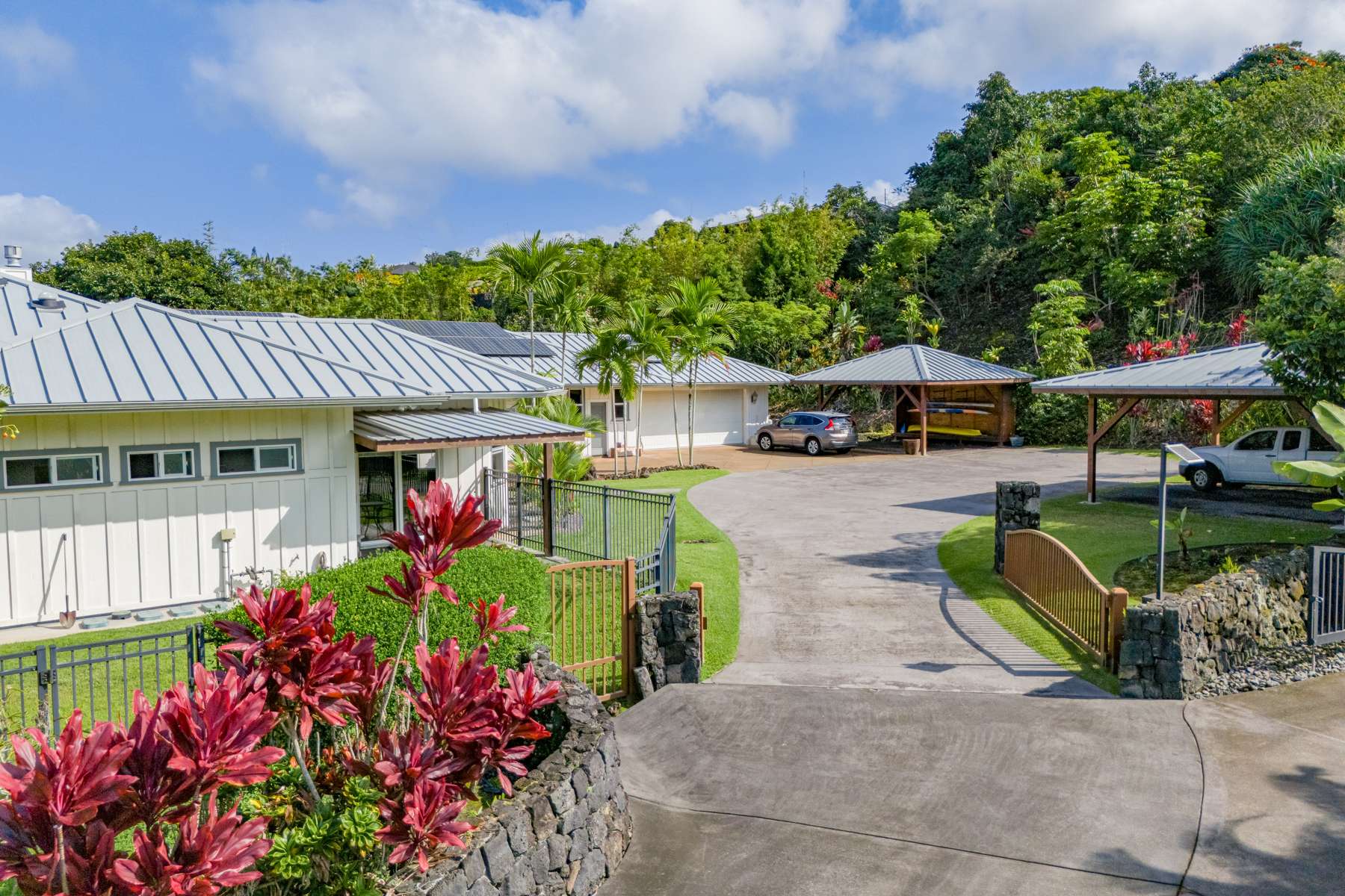 74-4688 POKOLE PL, Kailua Kona, HI 96740