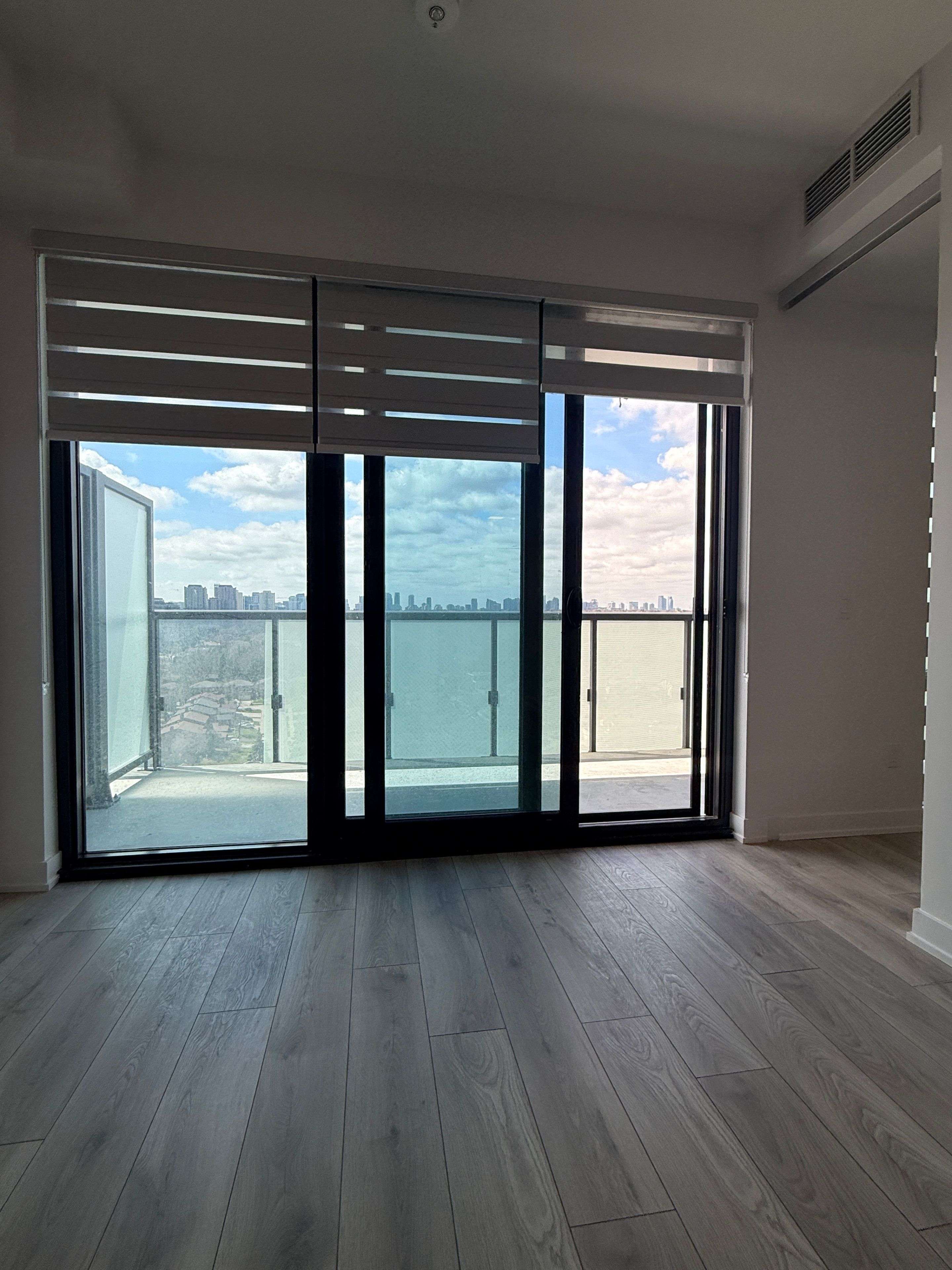 29 Green Trail CT #1809, Toronto C15, ON M2K 0J9