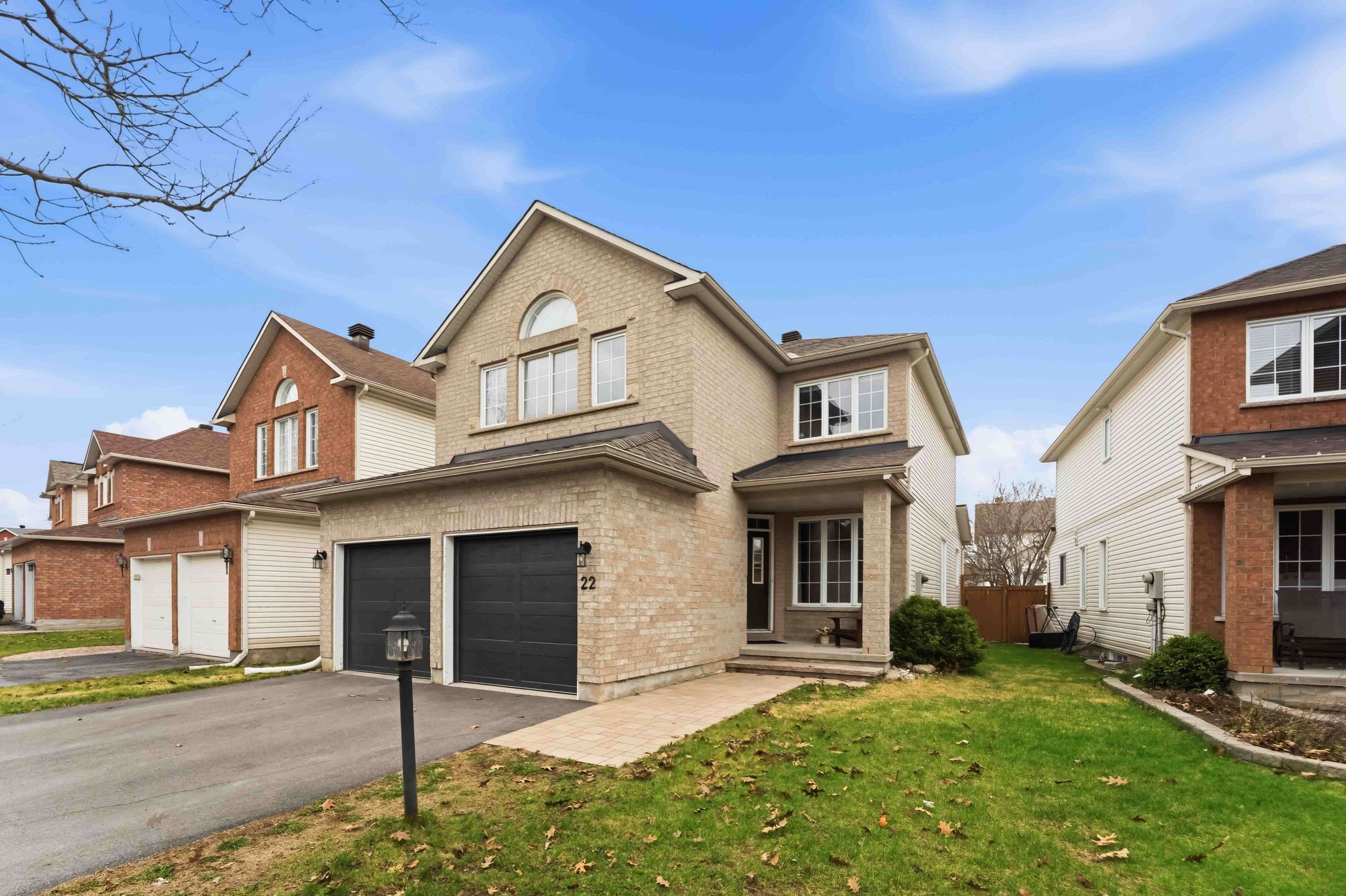 22 Oak Grove ST, Barrhaven, ON K2G 6R4