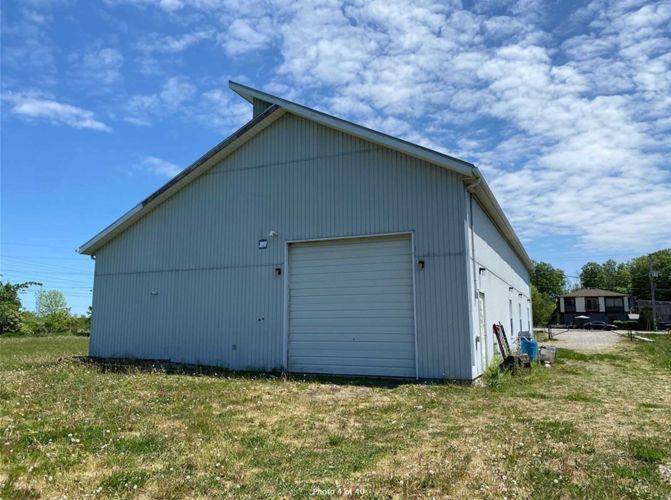 420 Westbrook RD, Hamilton, ON L0R 2A0