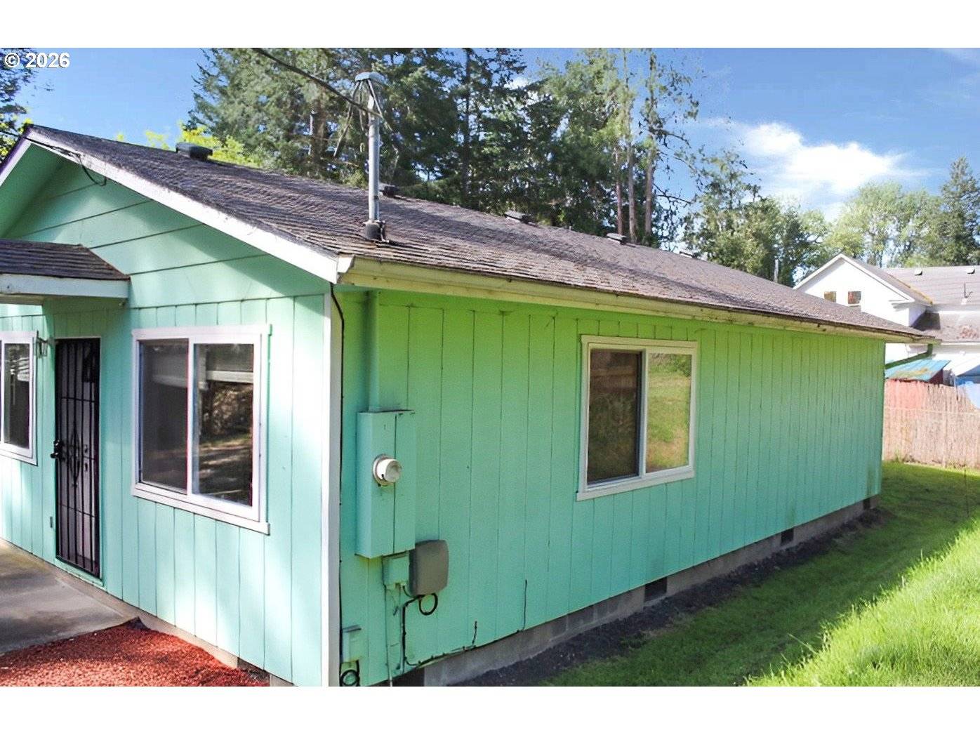 751 N BAXTER ST, Coquille, OR 97423
