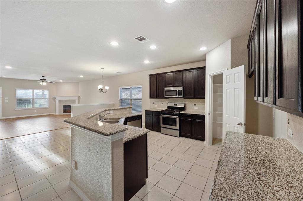 1916 Megan Creek Drive, Little Elm, TX 75068