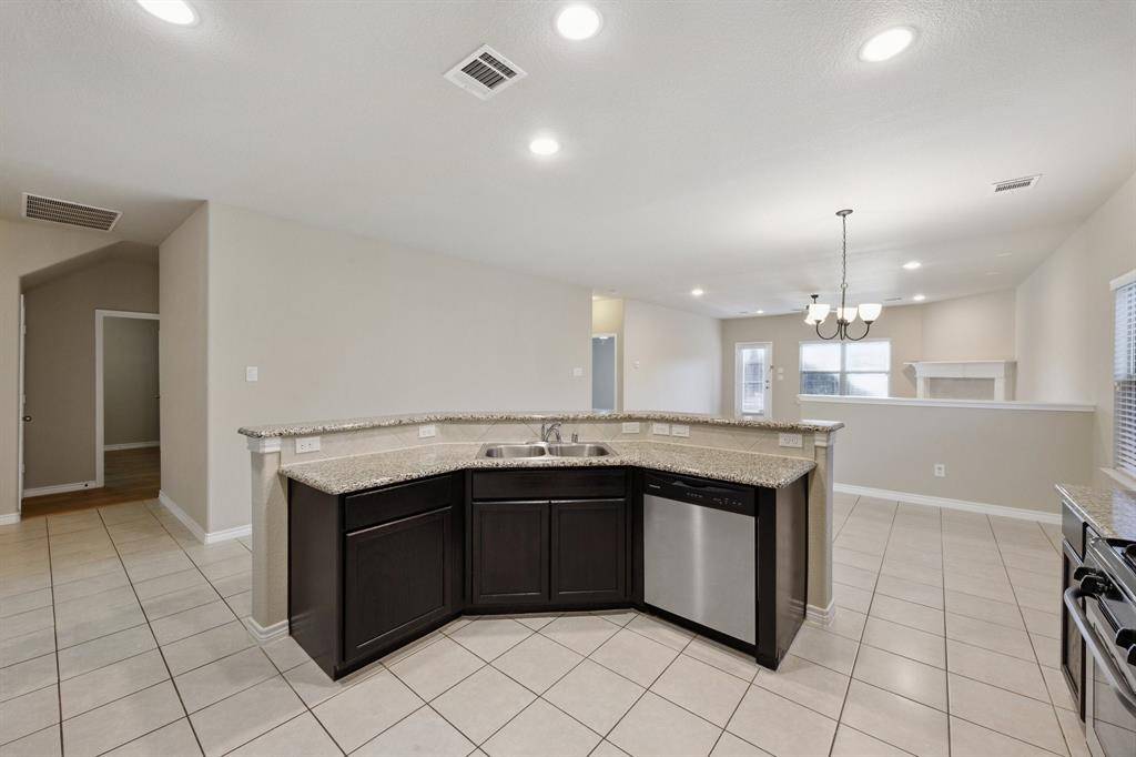 1916 Megan Creek Drive, Little Elm, TX 75068