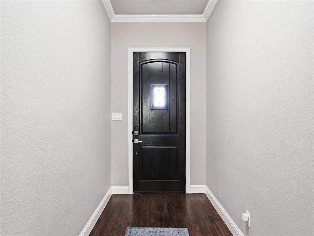6904 Town Bridge Road, Mckinney, TX 75071